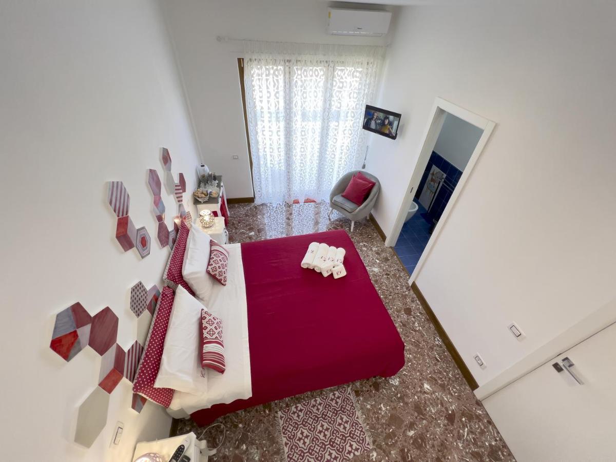 Bed and Breakfast Casa Nina Deluxe Salerno Exteriér fotografie